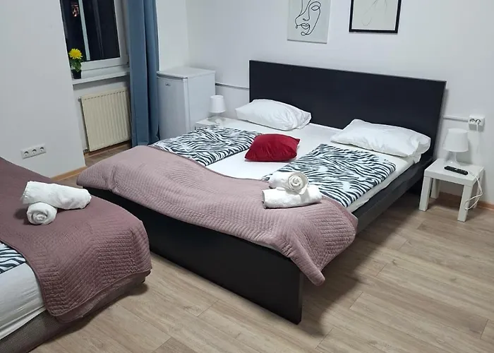 Cozy Budget Friendly Near Danube & 15 Mins To Center Διαμέρισμα