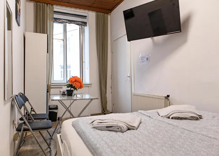 Cozy Budget Friendly Near Danube & 15 Mins To Center Appartement Vienne