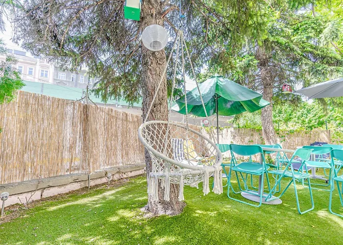 Cozy Budget Friendly Near Danube & 15 Mins To Center * Βιέννη